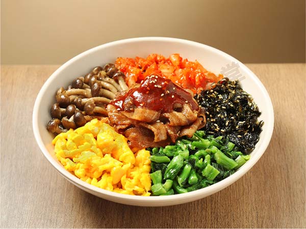 明洞泡菜烤五花拌饭.jpg